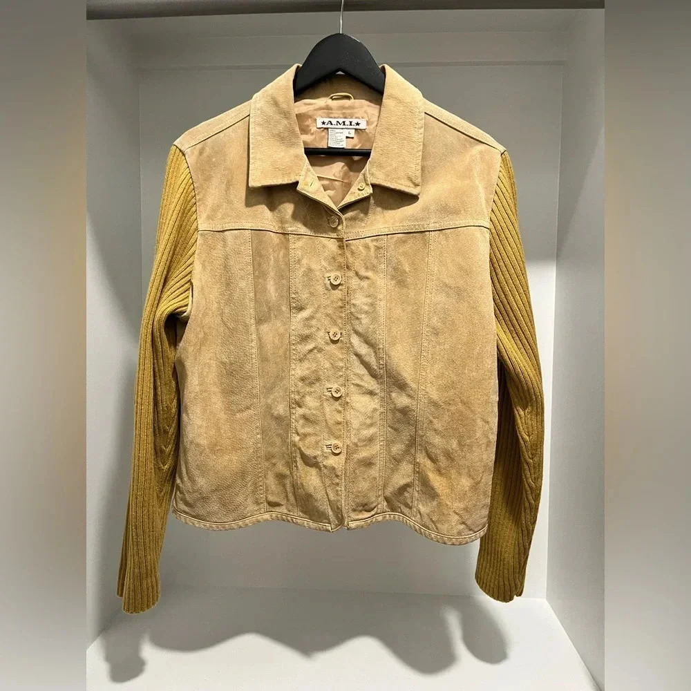 Vintage A.M.I. Women’s lined Tan Leather Suede Jacket Knit Sleeves size large